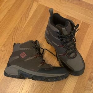 Columbia Men's Waterproof Snow Boot